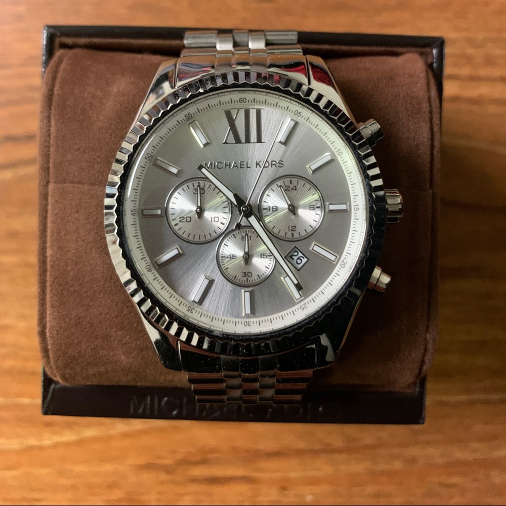 Michael Kors stunning mens watch